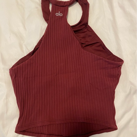 Alo yoga halter neck workout top - Picture 2 of 3